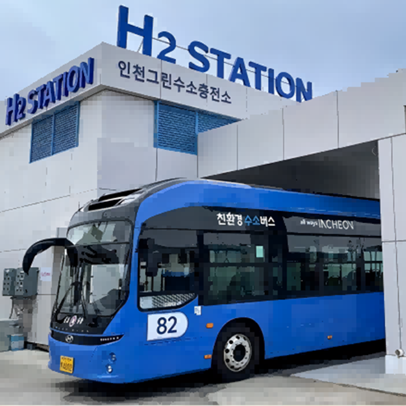 Pietų Korėjos vyriausybė pristatė savo pirmąjį vandeniliu varomą autobusą pagal švarios energijos planą