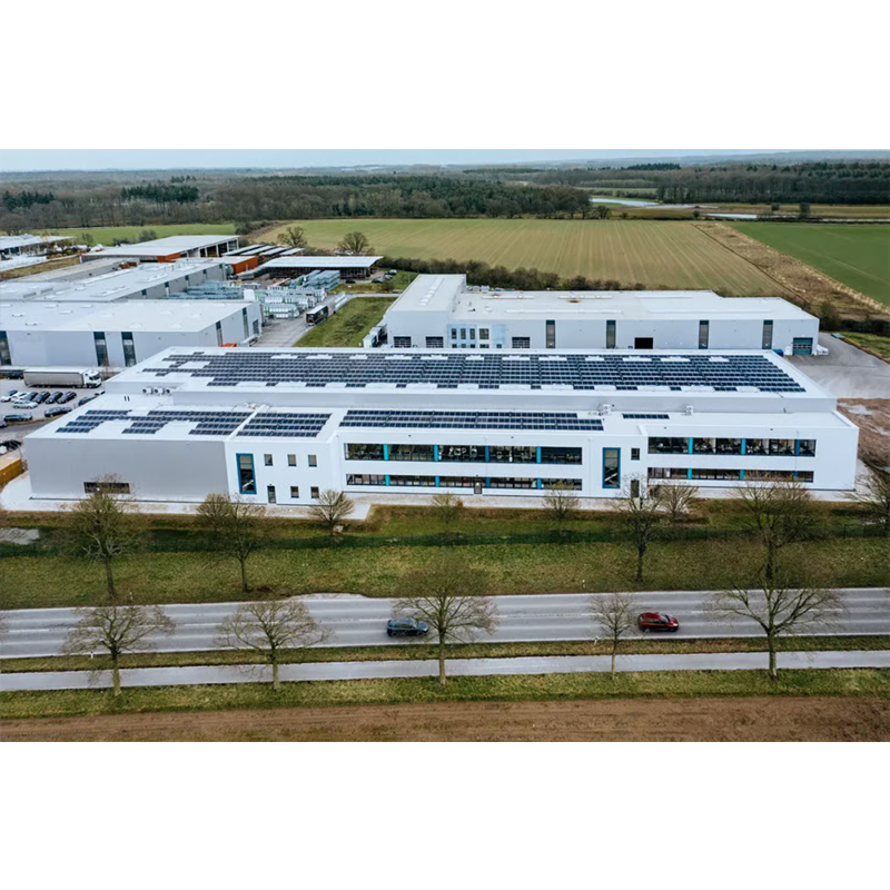 „Hexagon Purus“ užbaigia keturių formų butelių gamybos vietos plėtrą Vokietijoje
