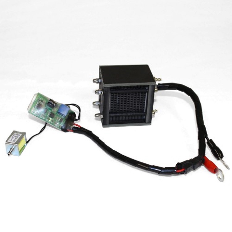 220 W vandenilio kuro elementų kaminas varo droną