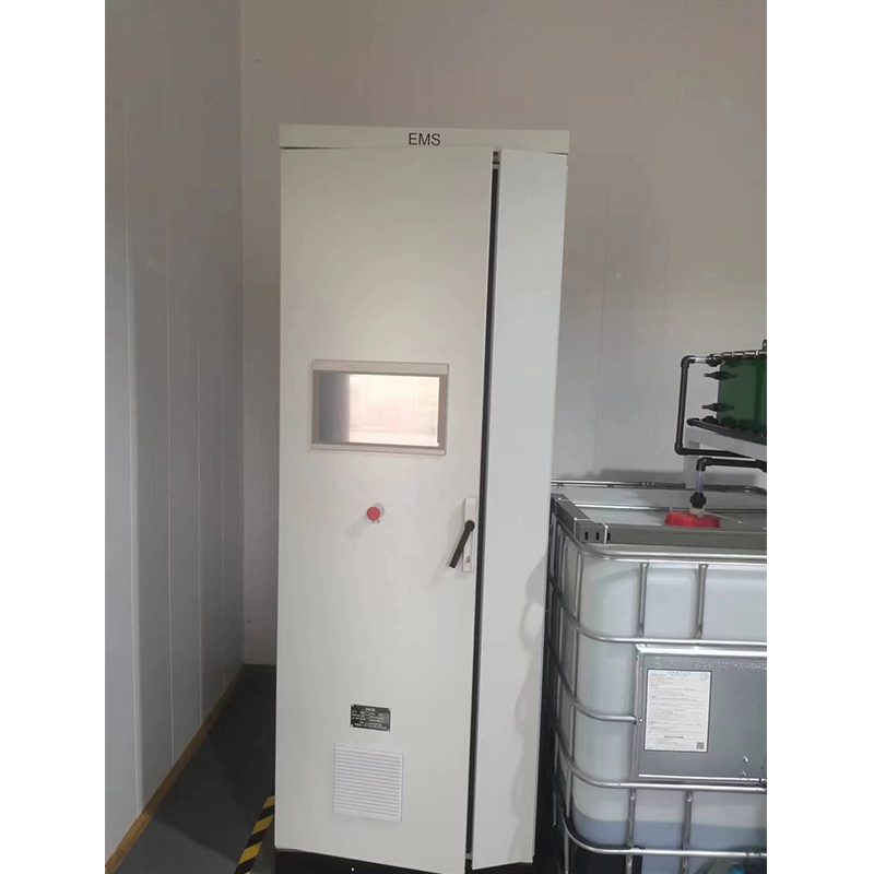 50kw/200kwh vanadžio reaktorių sistema